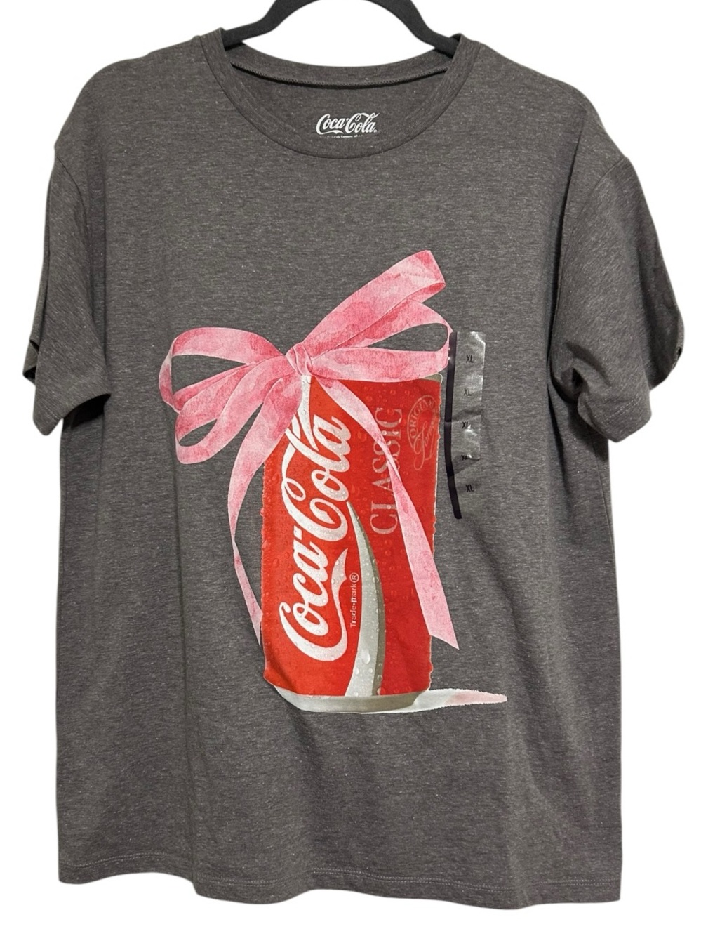 NWT Coca-Cola Classic Can Pink Bow Graphic T-Shirt Gray Coquette Top XL